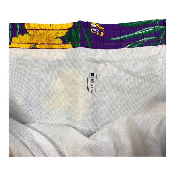 LSU Tigers NCAA Swim Trunks Mens XL Purple Gold Floral Shorts NWT - Picture 7 of 8